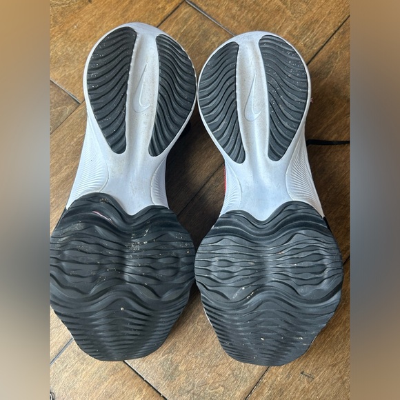 Nike - Air Zoom Tempo Next% - Picture 3 of 5